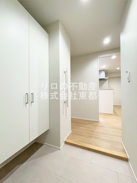 玄関　玄関から見たお部屋です☆
