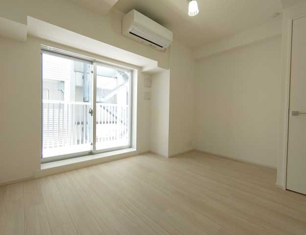 居室・リビング　コンフォリア東新宿※他のお部屋の参考写真となります