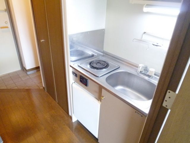 キッチン　★１口疝気コンロ・ミニ冷蔵庫★