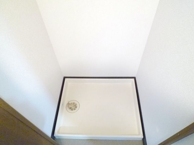 洗面設備　★扉付き洗濯機置場★