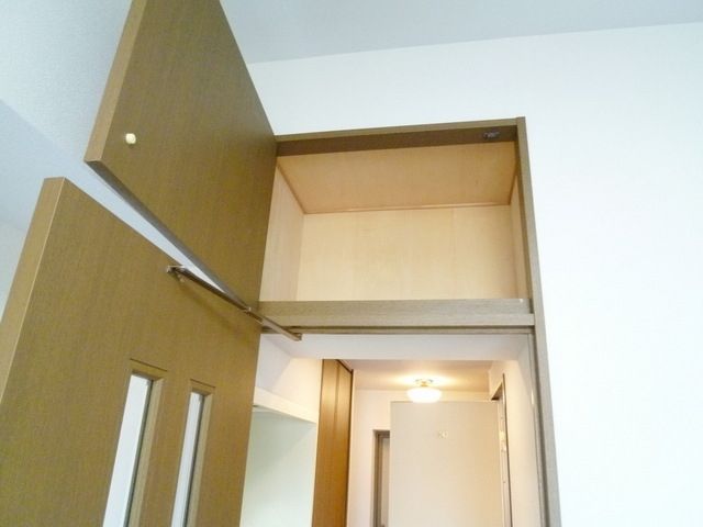 収納　★ドア上に収納★