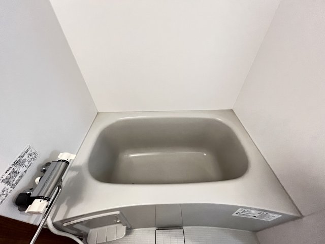 バス・シャワールーム　ゆったり過ごせるお風呂です