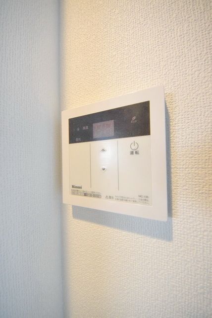 その他設備　給湯器