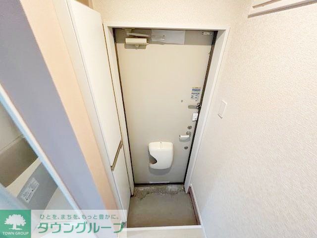 玄関　バルコニー