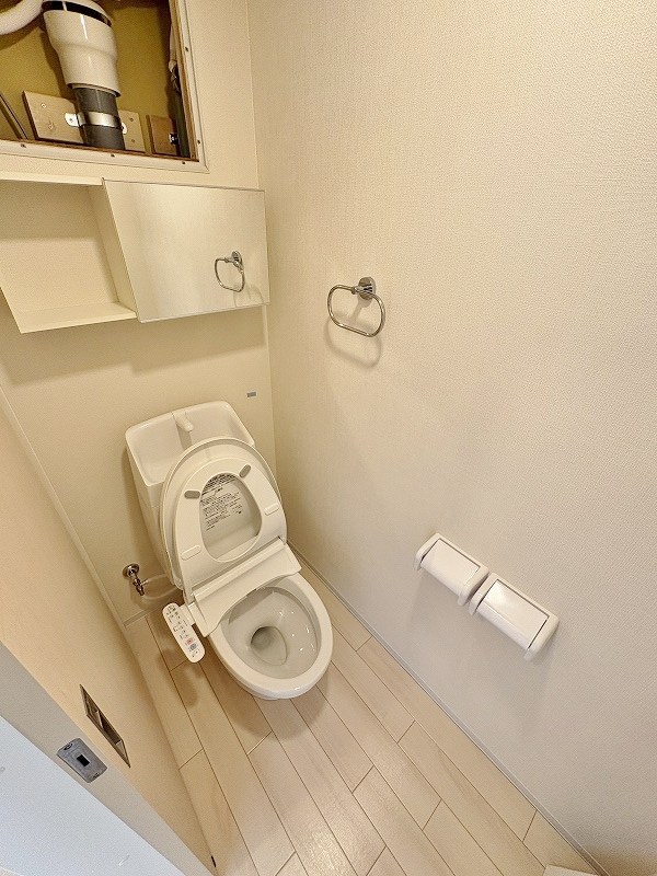 トイレ　★温水洗浄便座★