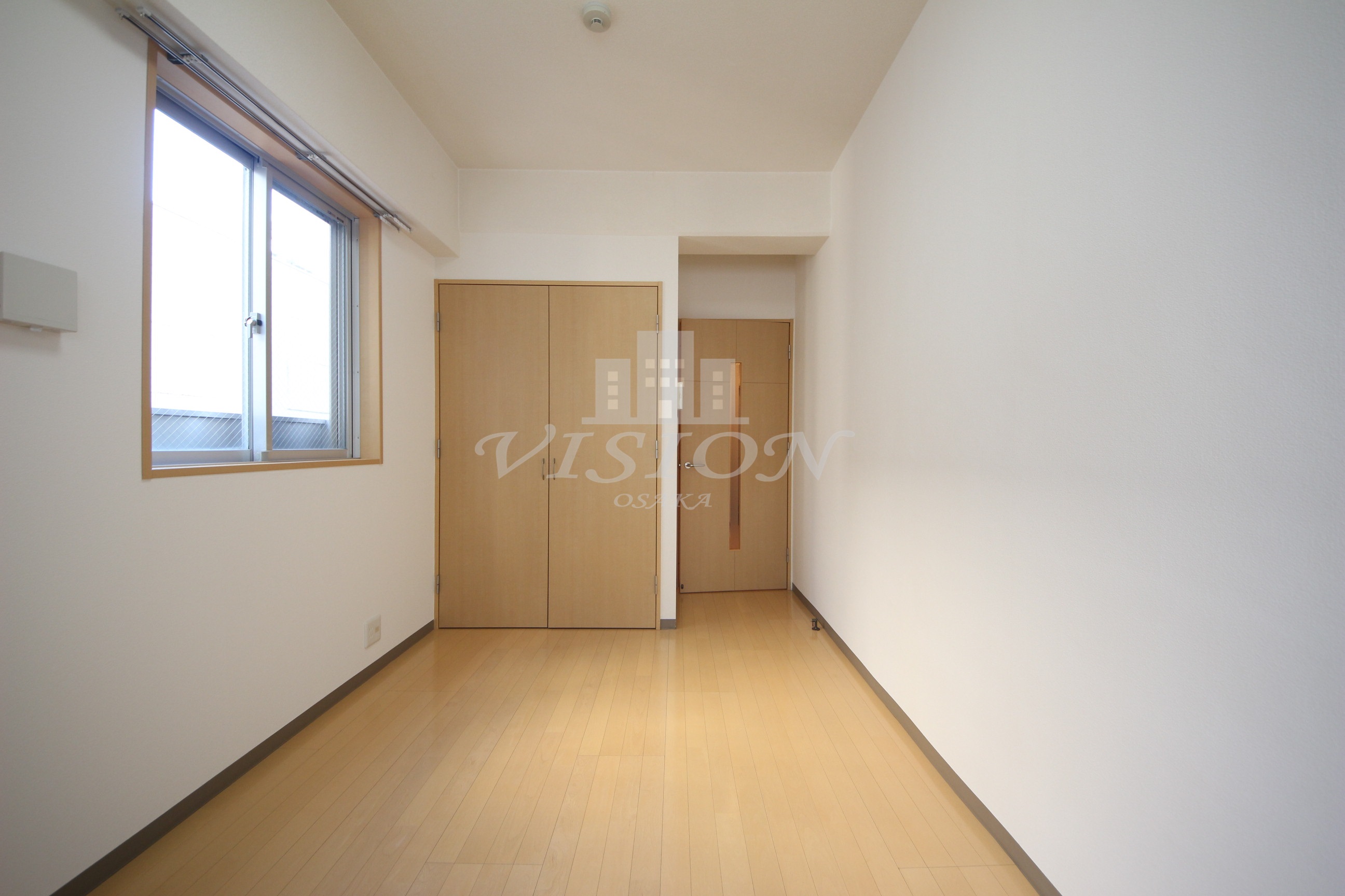 居室・リビング　室内写真は別室のものです