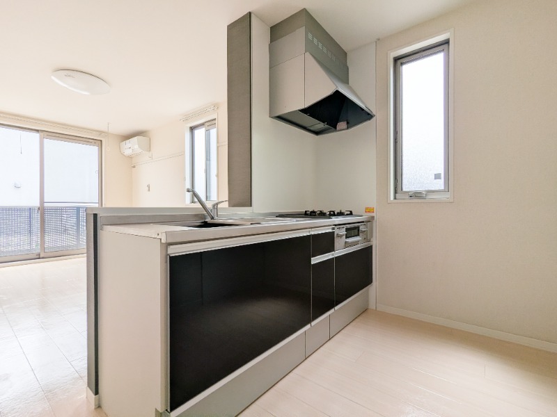 キッチン　図面と現状に相違がある場合には現状を優先