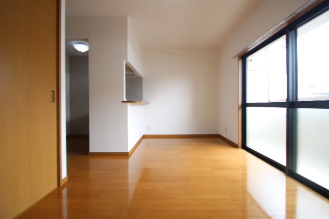 居室・リビング　別室の参考写真です。※現況優先