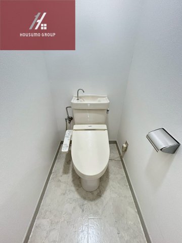 トイレ　落ち着いたトイレです