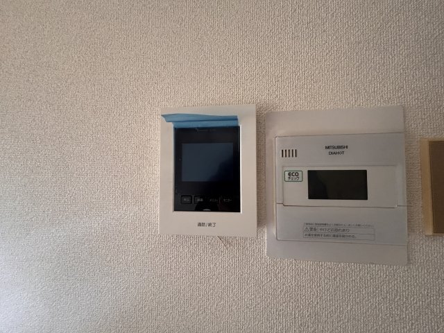 セキュリティ　２４時間モニター付きインターホンで訪問者がきた際も確認出来る