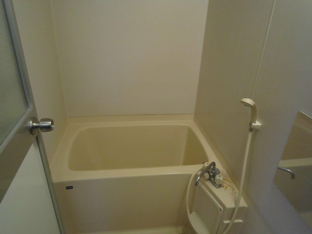 バス・シャワールーム　バス・トイレ別