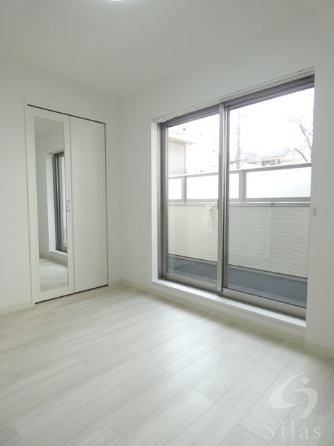 居室・リビング　同仕様