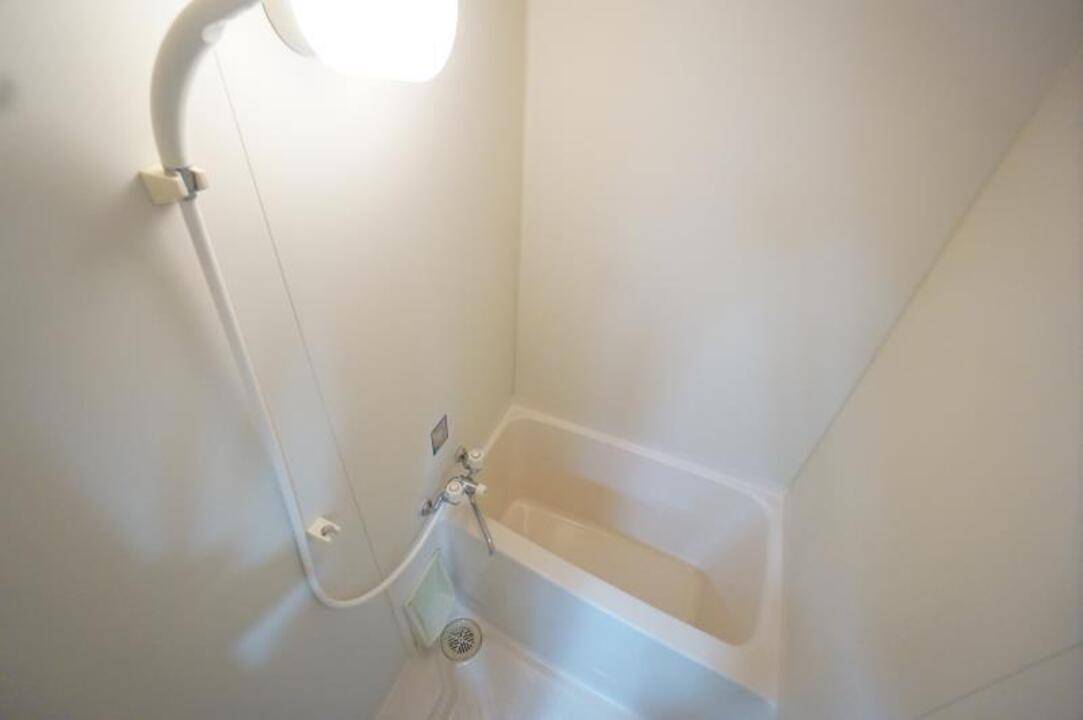 バス・シャワールーム　浴室