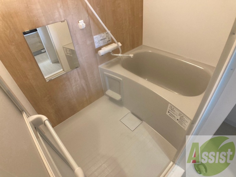 バス・シャワールーム　疲れを癒すには湯船でゆっくりするのが良いですよ。