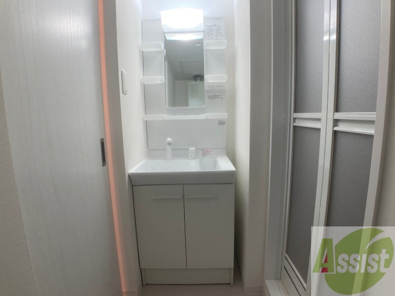 洗面設備　シャンプードレッサーで身支度もラクラクです！