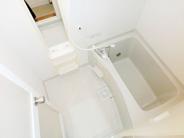 バス・シャワールーム　追い焚き付バス