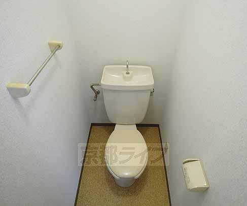 トイレ　清潔感のある洋式トイレ