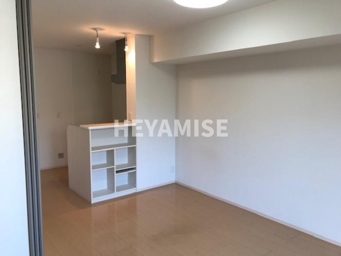 居室・リビング　※室内画像は別号室のもの