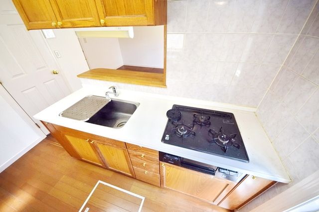 キッチン　※別部屋参考写真