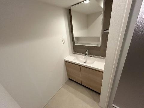 洗面設備　洗髪洗面化粧台