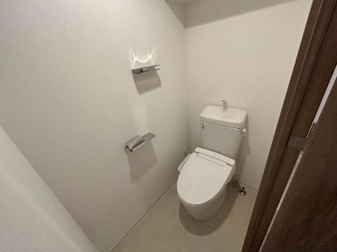 トイレ　シャワー付トイレ