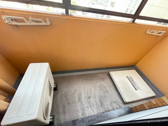 バルコニー　※別の部屋の写真です