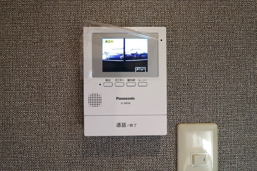 セキュリティ　モニター付インターホン