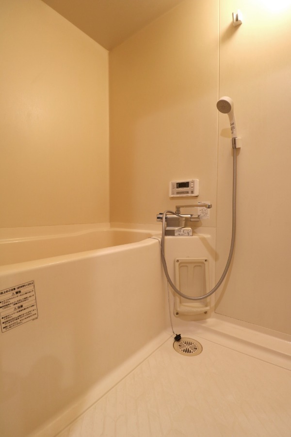 バス・シャワールーム　お風呂