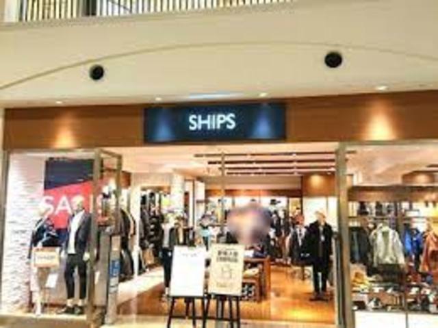ショッピングセンター　SHIPS　OUTLET神戸店（ショッピングセンター）まで786m