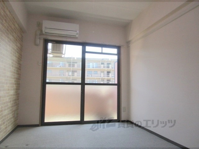 居室・リビング　洋室