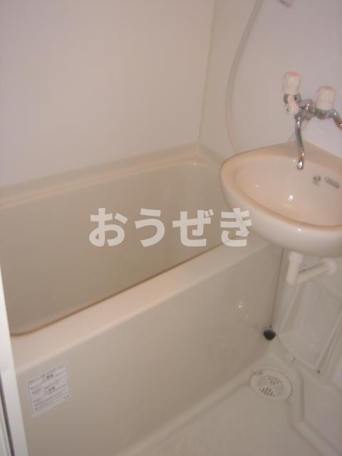 バス・シャワールーム　追焚機能付、乾燥機付