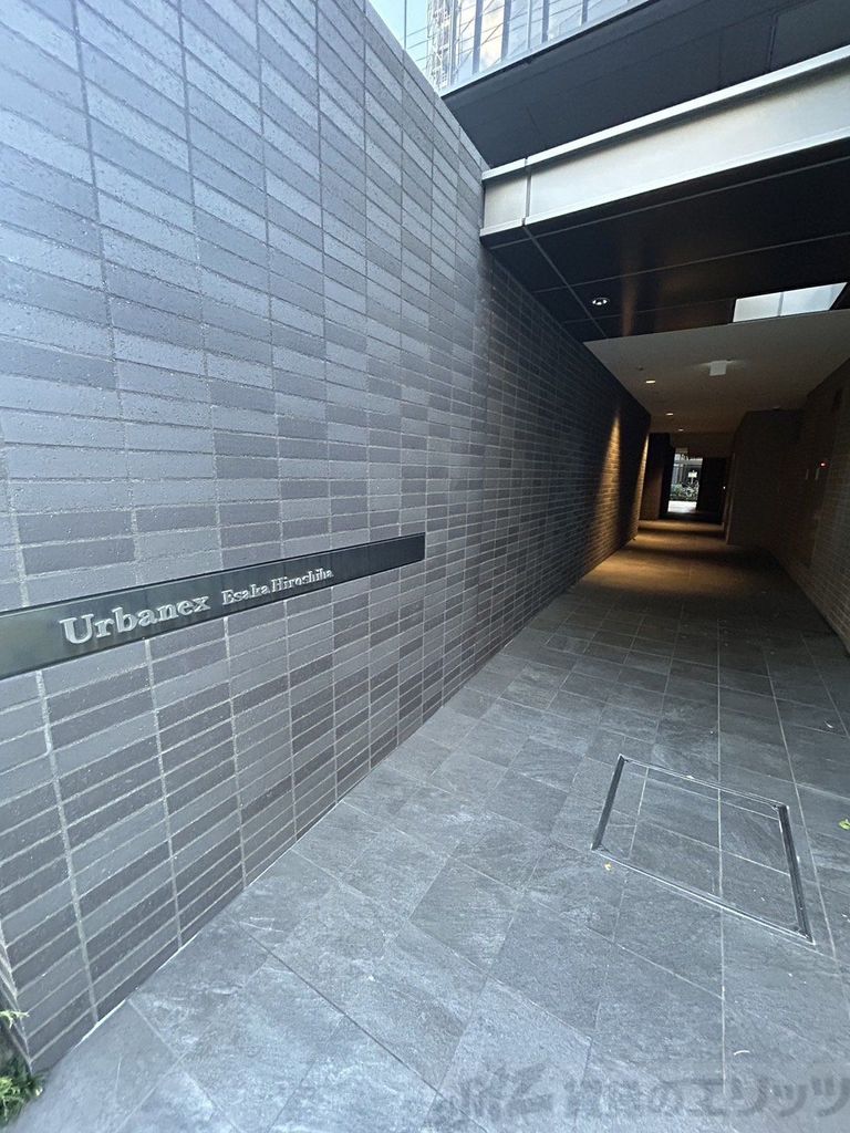 エントランス　エントランス