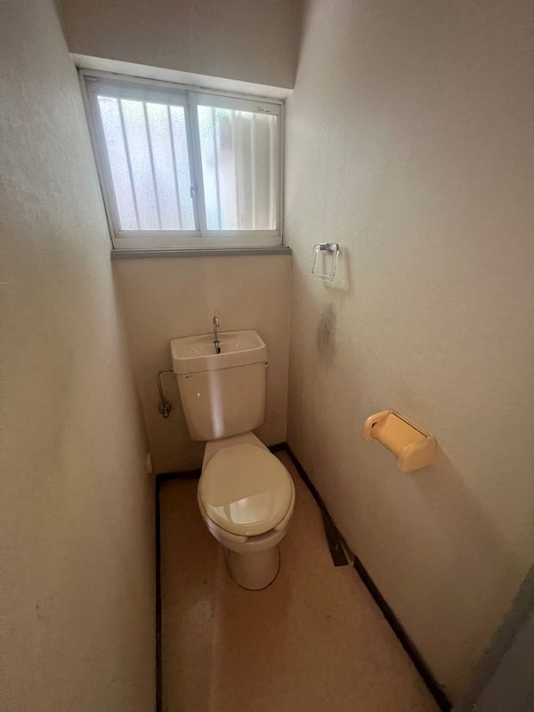 トイレ　ゆったりとした空間のトイレです