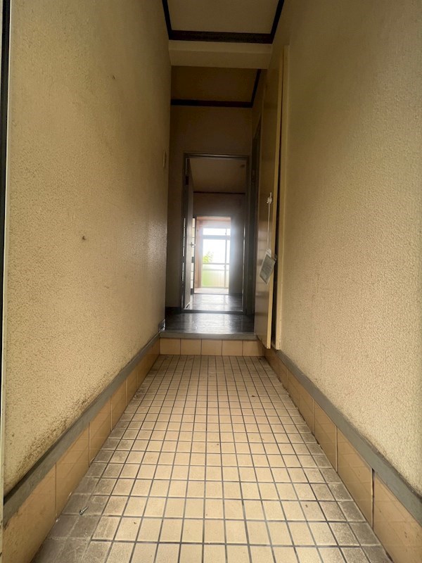 玄関　ゆったりとした玄関です