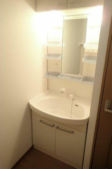 洗面設備　※別号室参考写真です