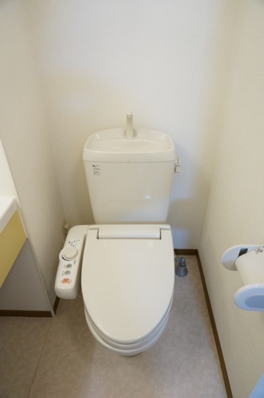 トイレ　図面と現状に相違がある場合には現状を優先