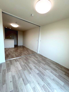 その他部屋・スペース　落ち着いて過ごせるお部屋なので、寝室にいかがでしょうか