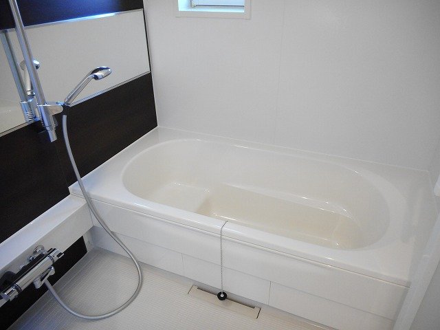 バス・シャワールーム　日々の暮らしに欠かせないお風呂です