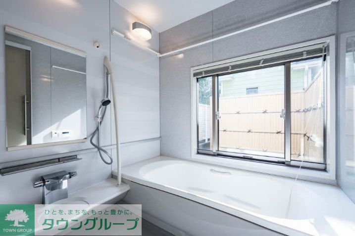 バス・シャワールーム　バス