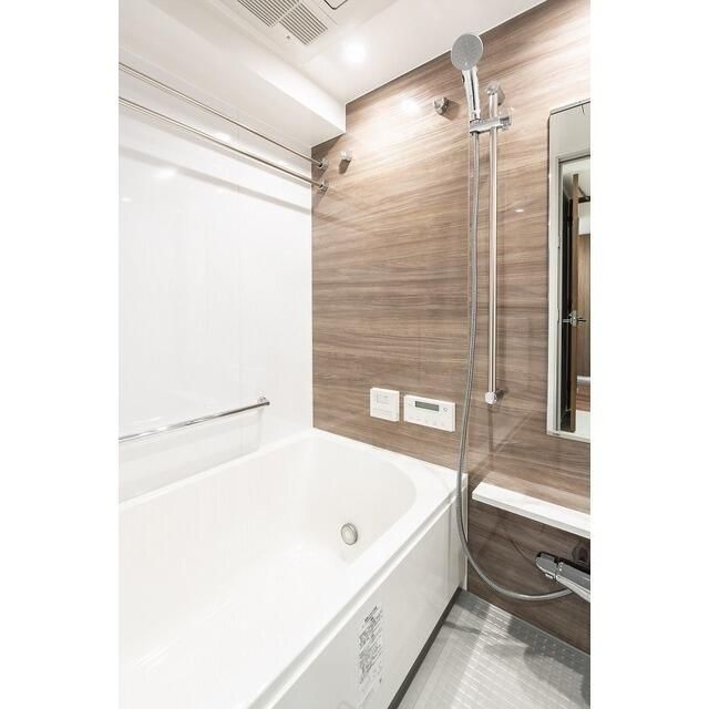 バス・シャワールーム　☆ゆったりくつろげるお風呂☆