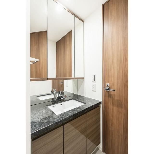 洗面設備　☆嬉しい独立洗面台☆