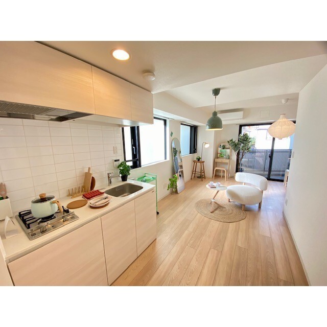 居室・リビング　※イメージ図。備え付けの家具はありません。