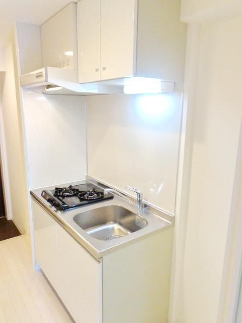 キッチン　2口ガスシステムキッチン