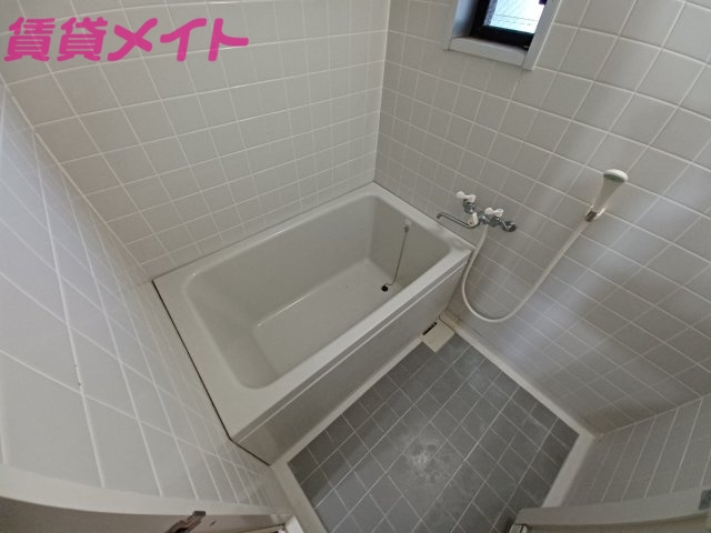 バス・シャワールーム　別部屋同タイプです