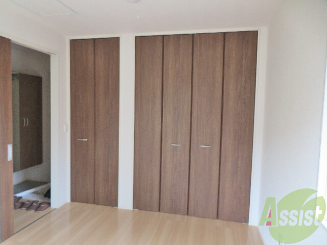 収納　収納箇所はクローゼットです。荷物などはこちらにどうぞ。