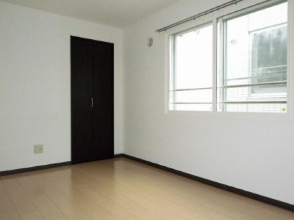 その他部屋・スペース　同タイプ内観です