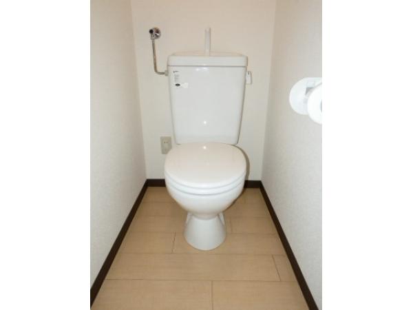 トイレ　同タイプ内観です