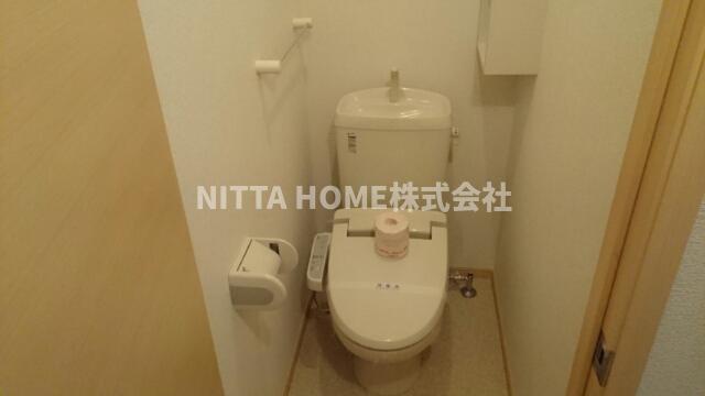 トイレ　温水洗浄便座のトイレ＊