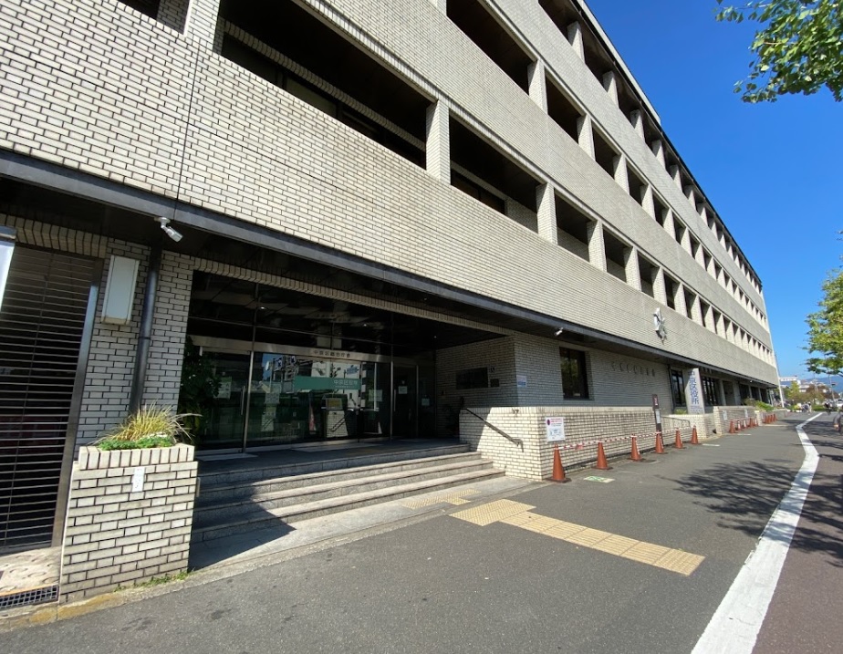 役所　京都市中京区役所（役所）まで353m