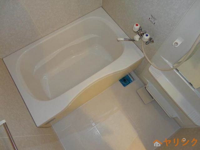 バス・シャワールーム　室内設備イメージ